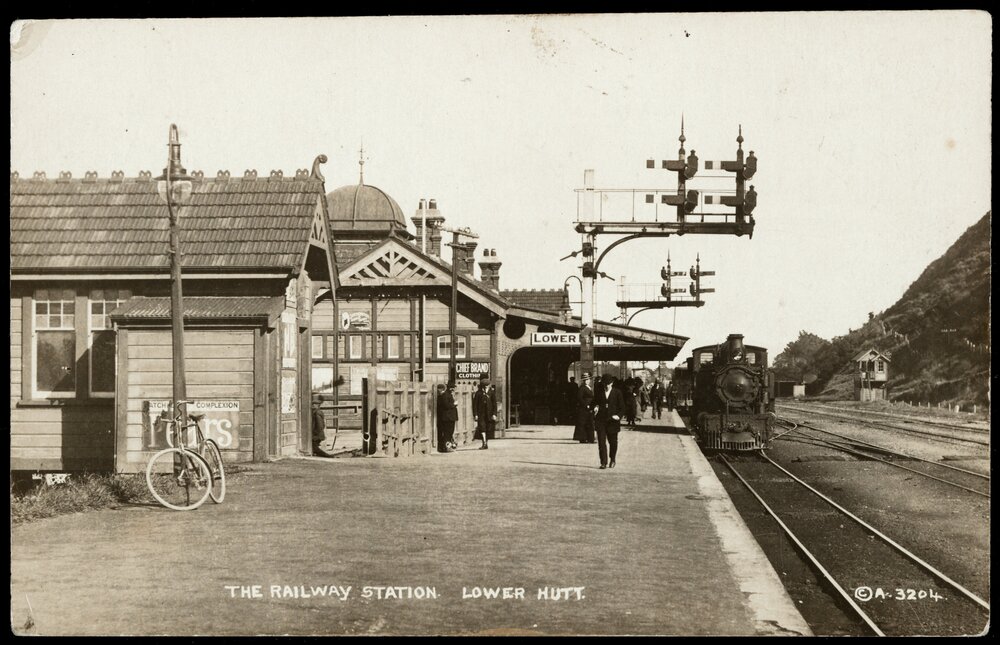 Postcards of Petone and Lower Hutt  4