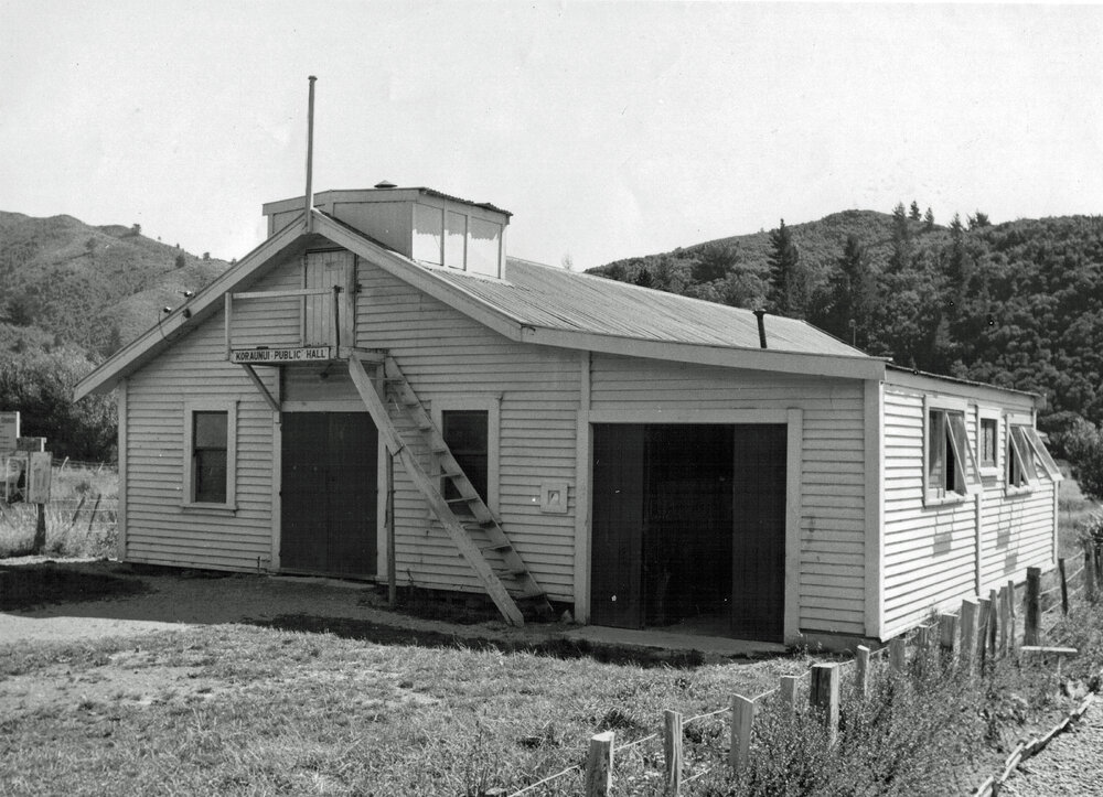 Stokes Valley Koraunui Hall 1944