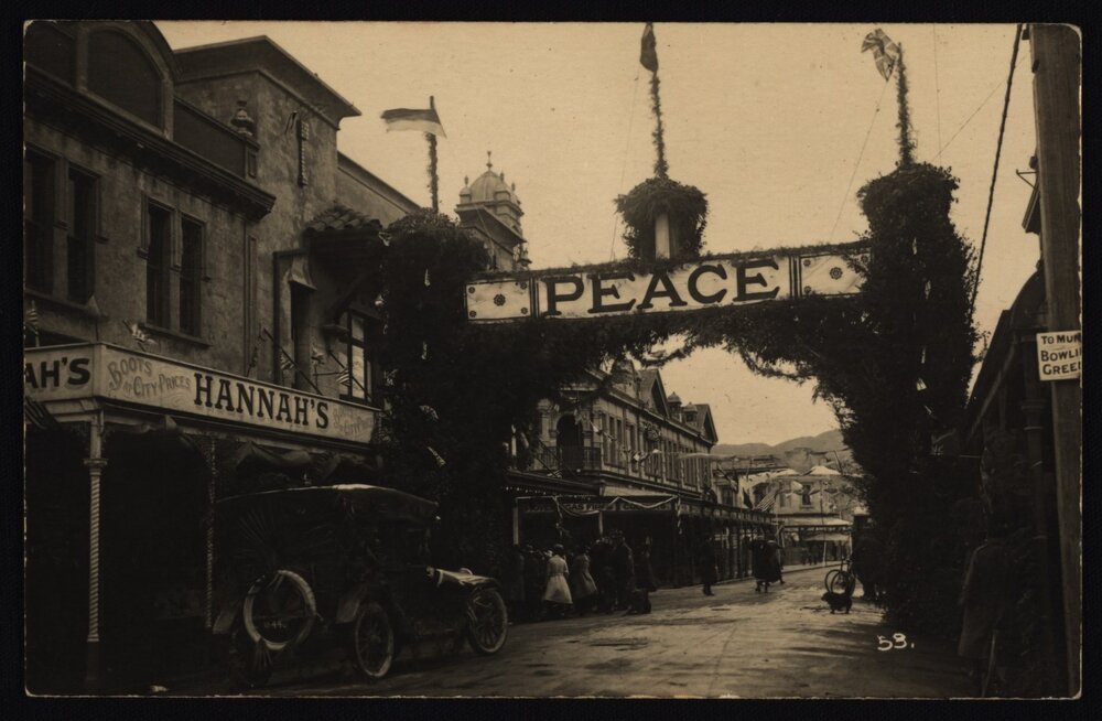 Postcards of Petone from the Collections of the Petone Settlers Museum 2