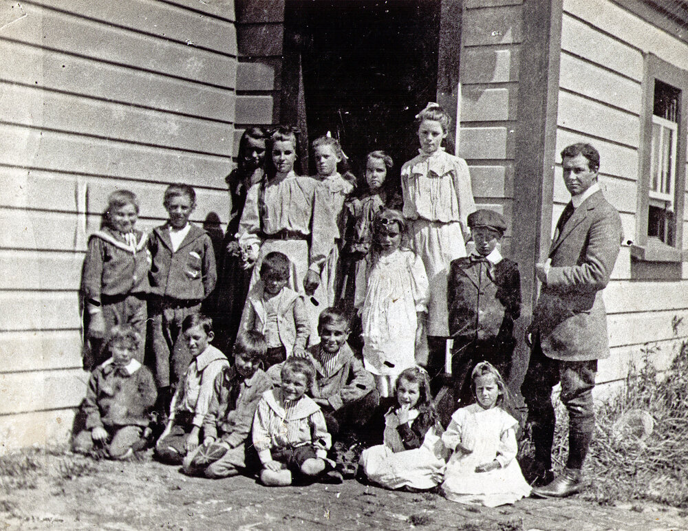 Stokes Valley School Pupils - 1909