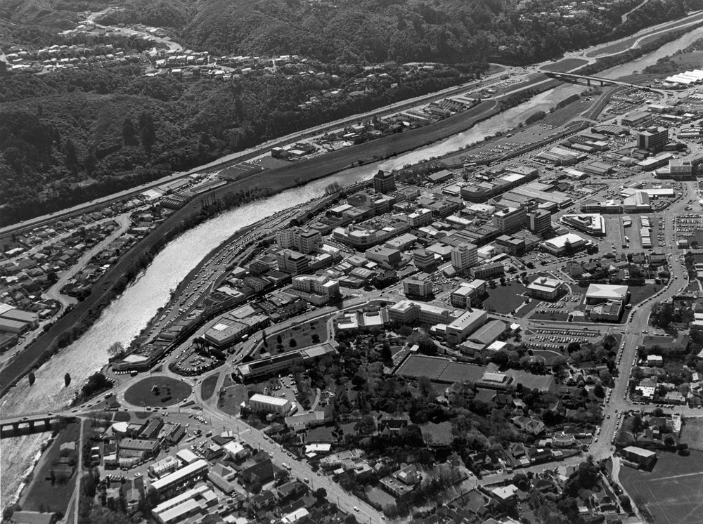 Central Hutt : aerial view