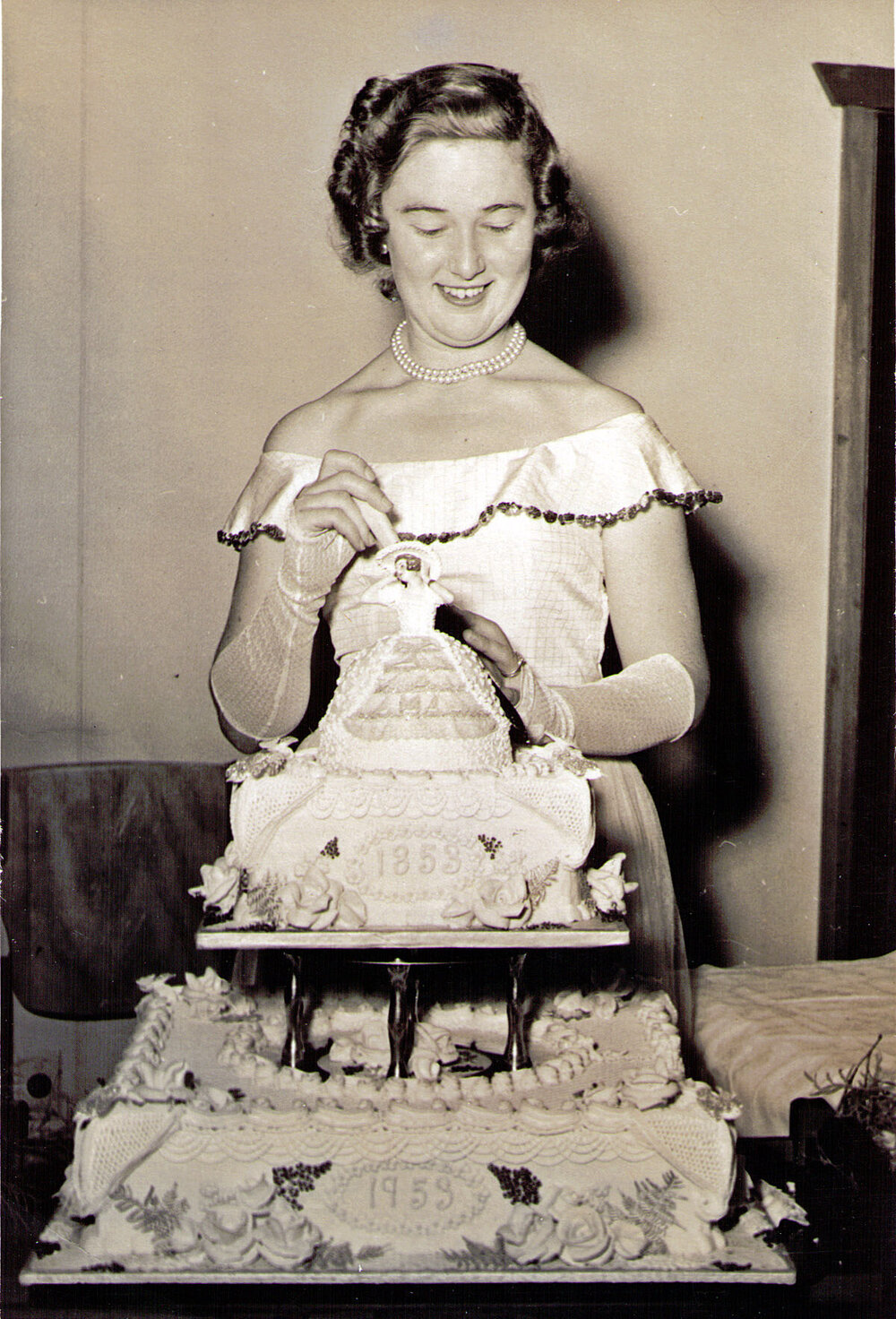 Natalie McDougall Cuts Stokes Valley Centennial Cake