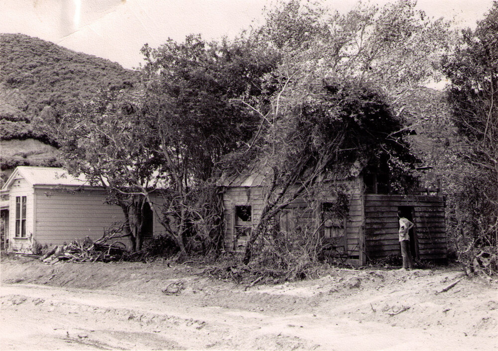 Old Stokes Valley Hotel