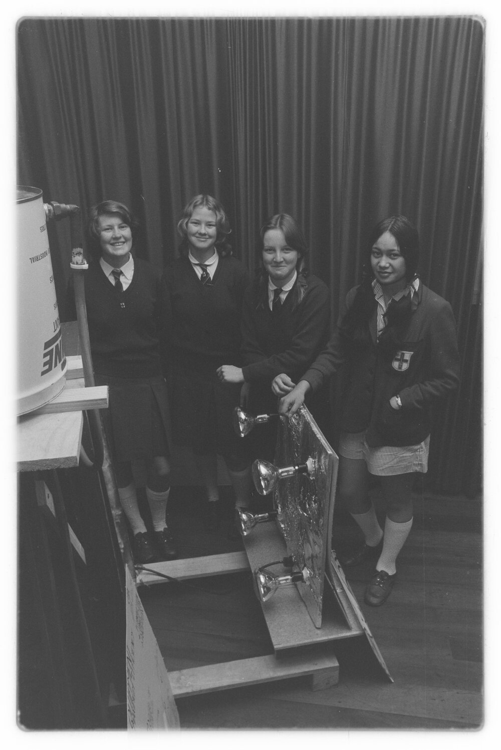 Girls tops in energy conservation
