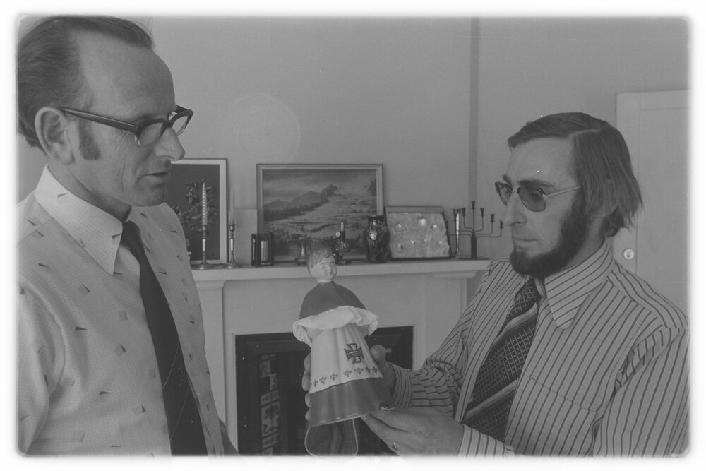 Prize piece in Rotary Club auction