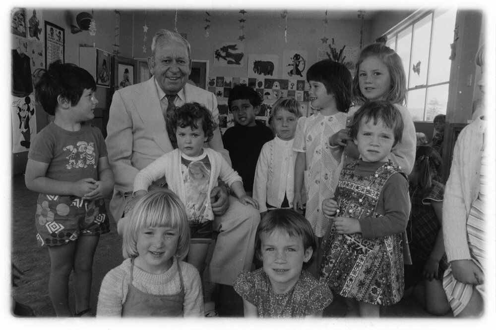 Ends services to day nursery 