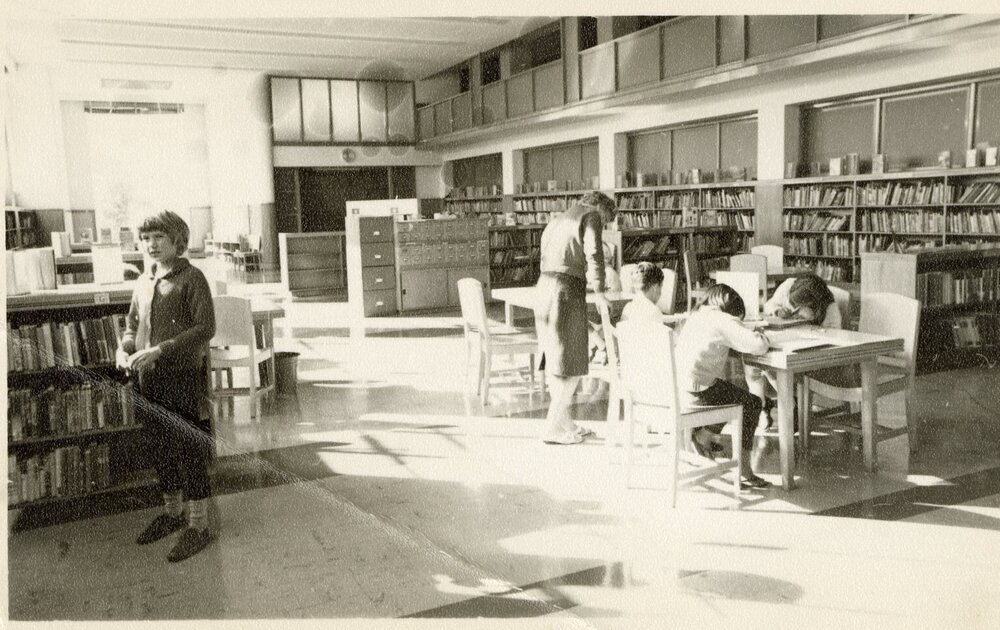 War Memorial Library 