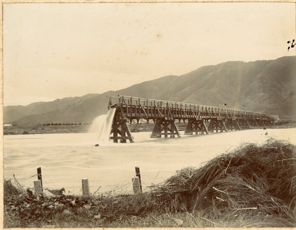 Pipe Bridge