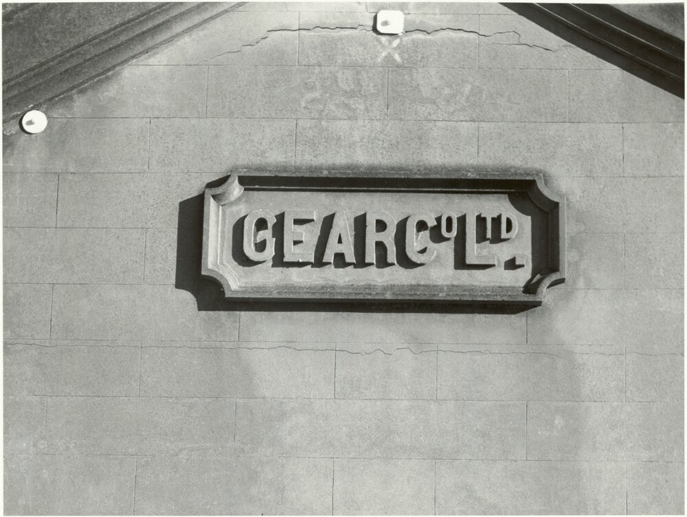 Gear Co. Ltd. : name plate