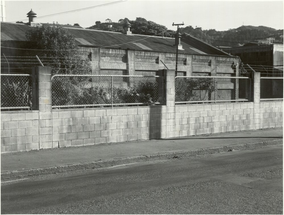Gear Co., Victoria Street