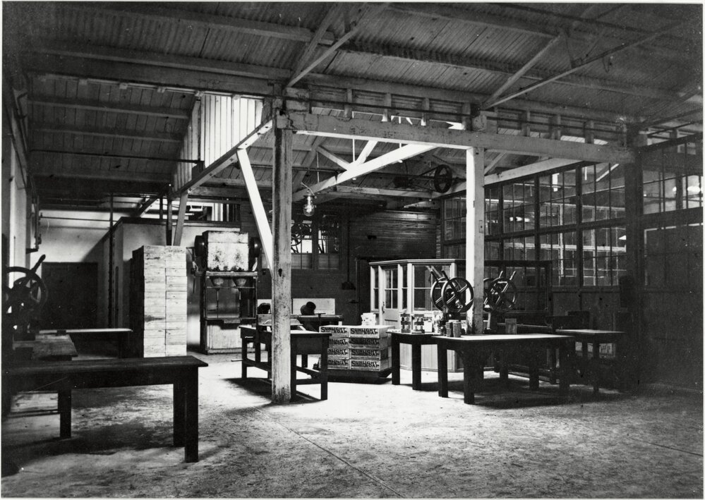 Lever Bros. : packing dept