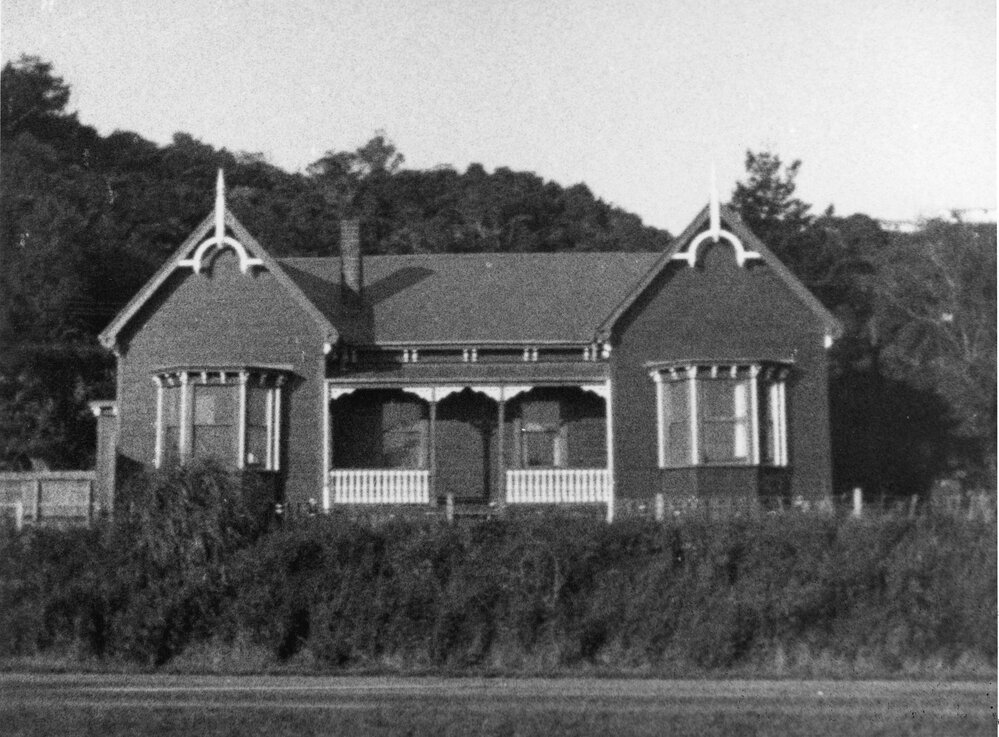 282 Groundsell Crescent