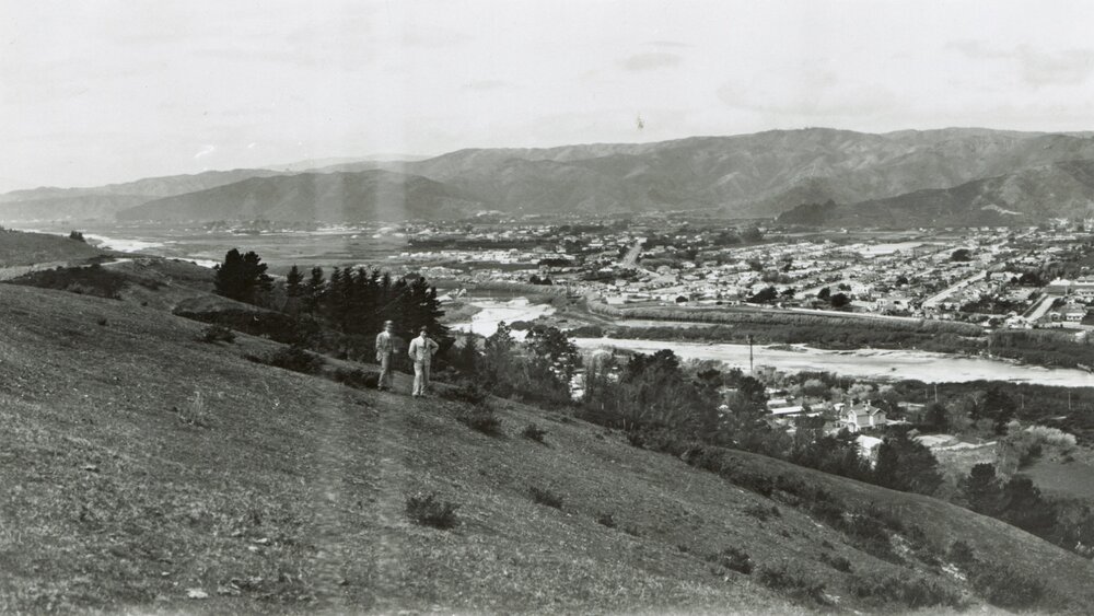 Lower Hutt Valley Panorama (a)