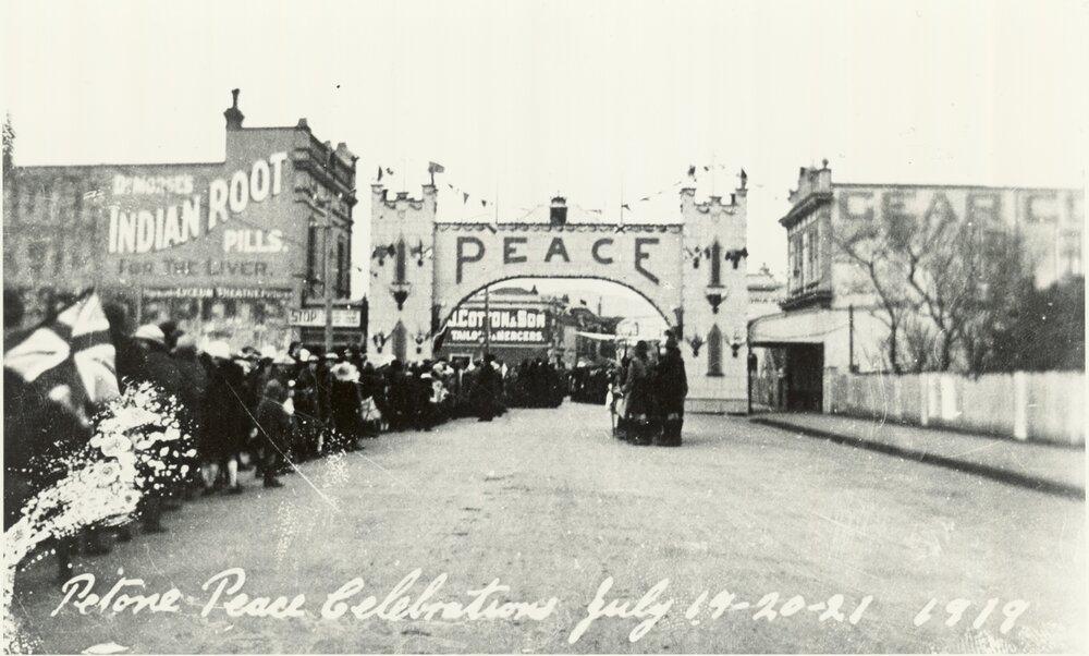 WWI peace celebrations : [Jackson Street]
