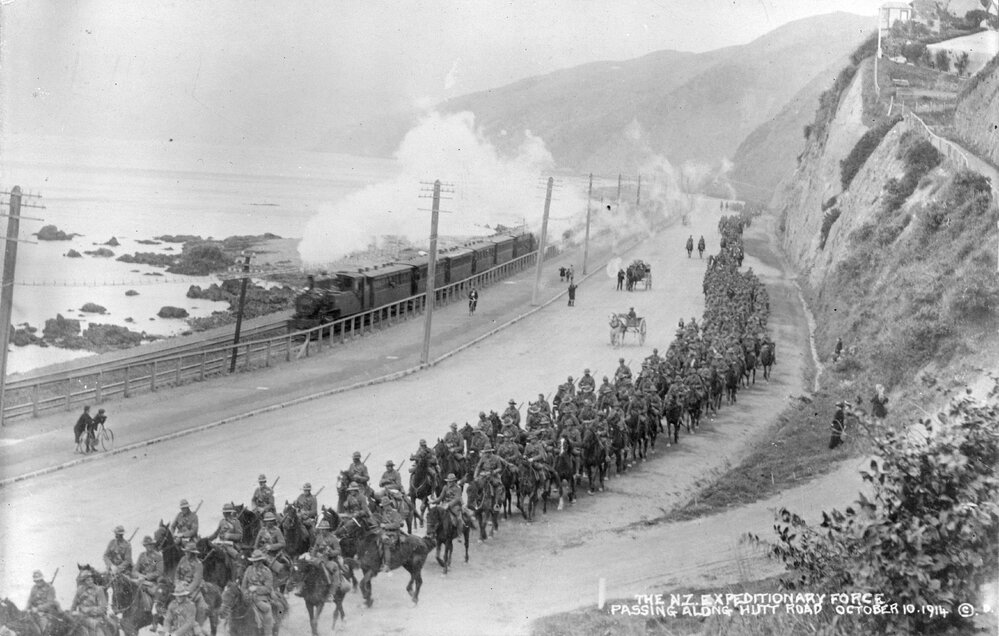 Members of the New Zealand Expeditionary Force passing along Hutt Road, October 10 1914 during World War 1.