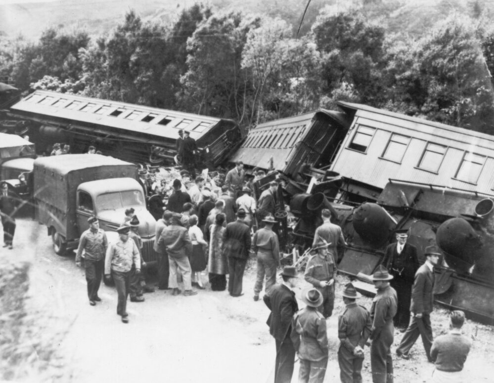 Accident south of Haywards Station