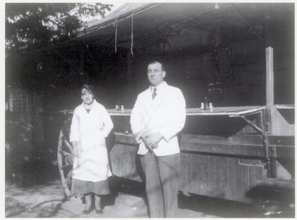 Proctors and their mobile Oyster bar