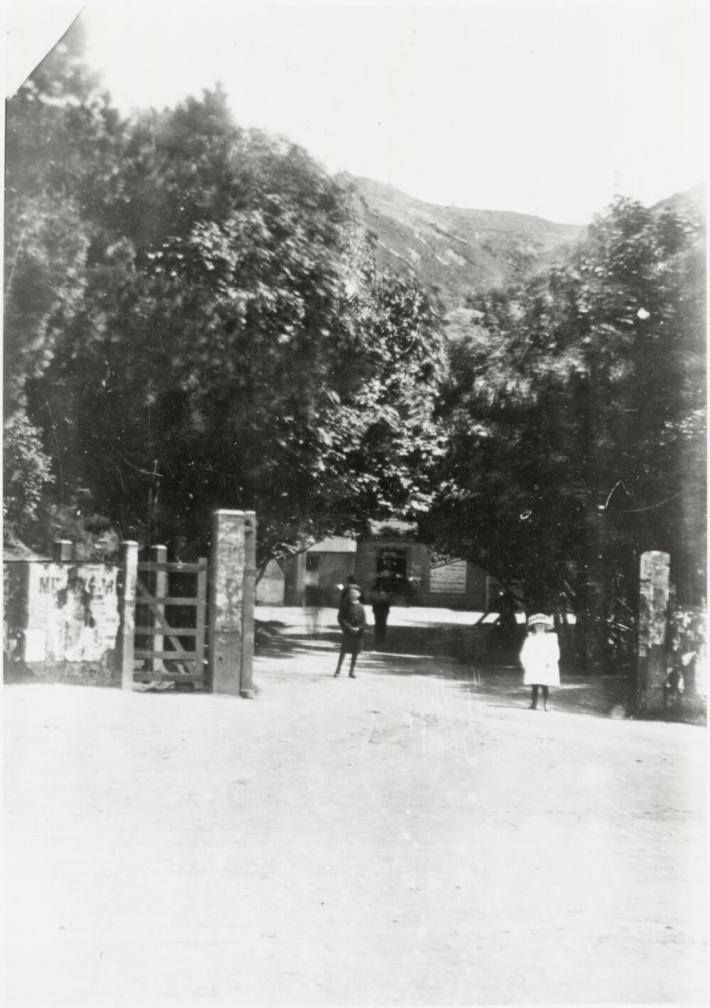 Station entrance: Petone railway station