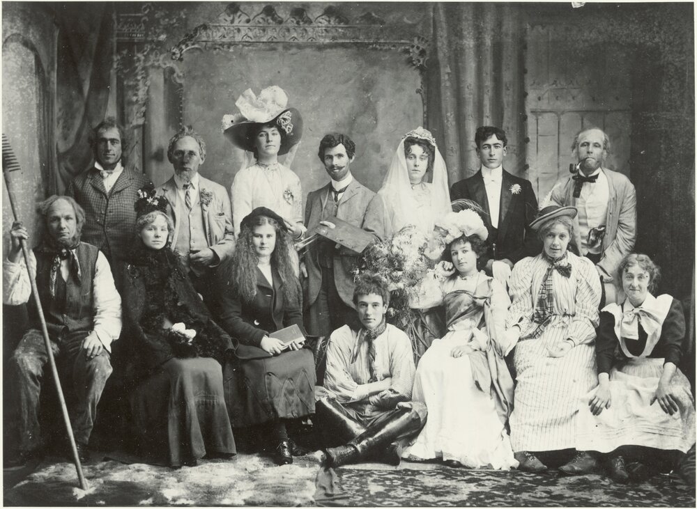 Petone Comedy Club in "Man with 3 wives"