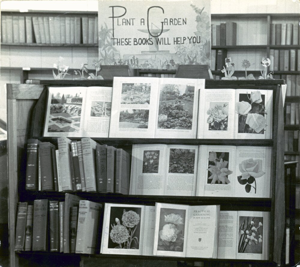 Lower Hutt Public Library: Display