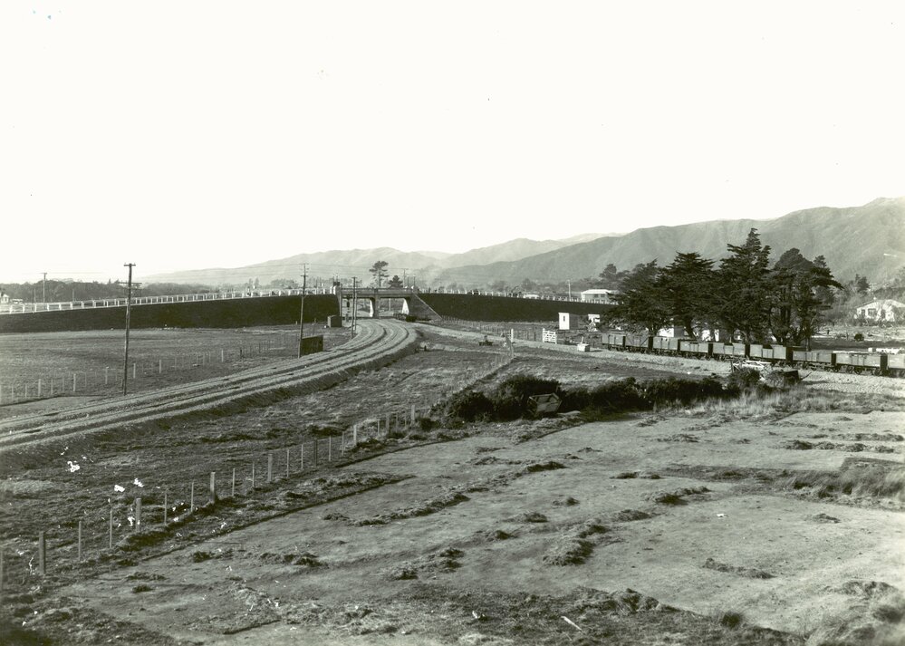 Railway extension to Waterloo