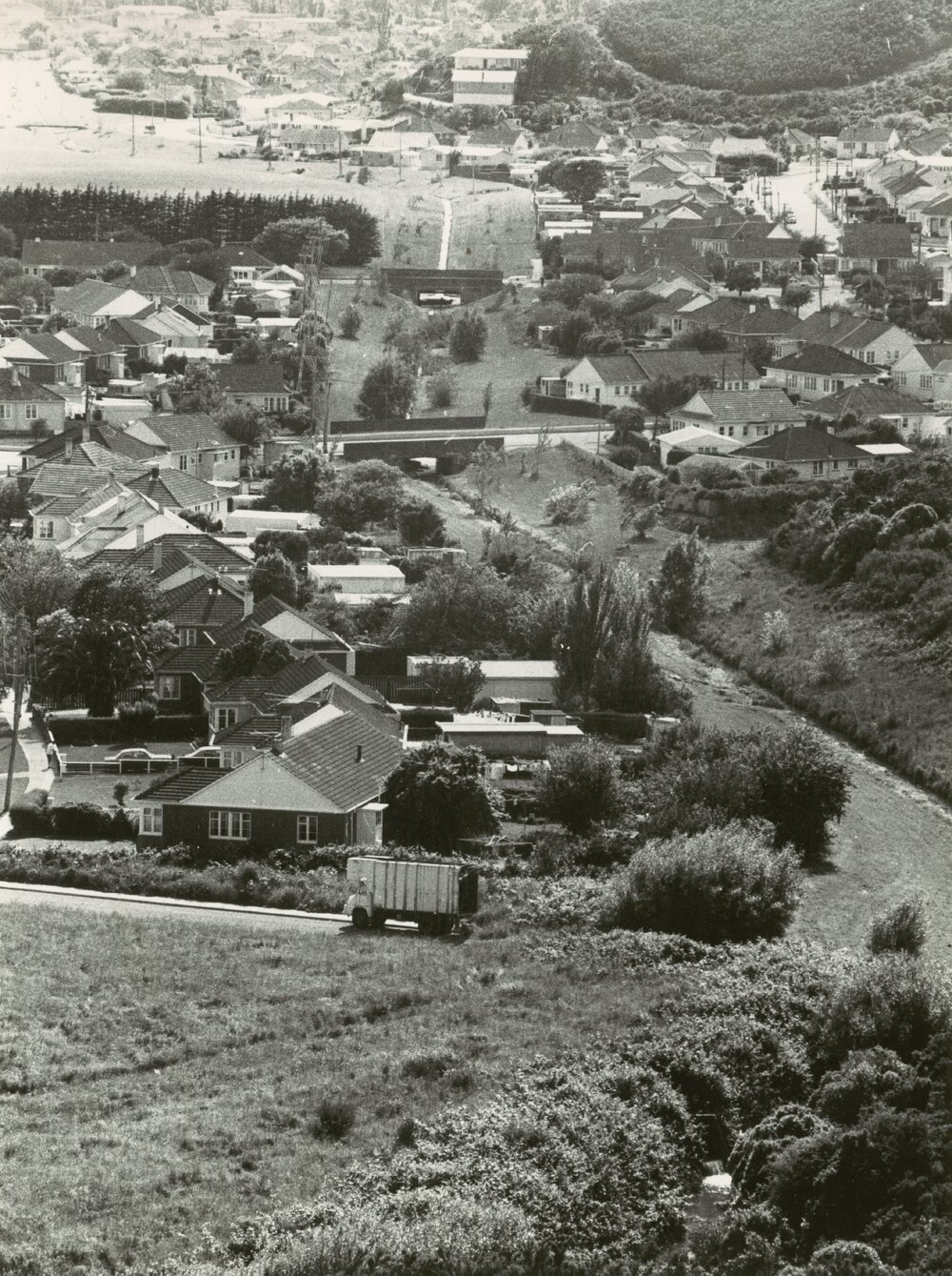 Waiwhetu stream and flood channel