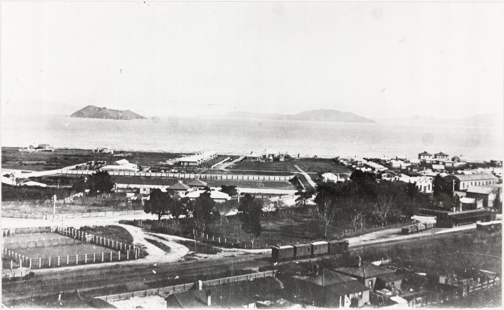 Second station &amp; environs: Petone Railway Station