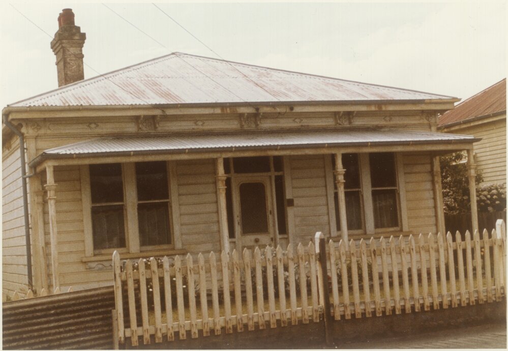19 Nelson Street before renovation