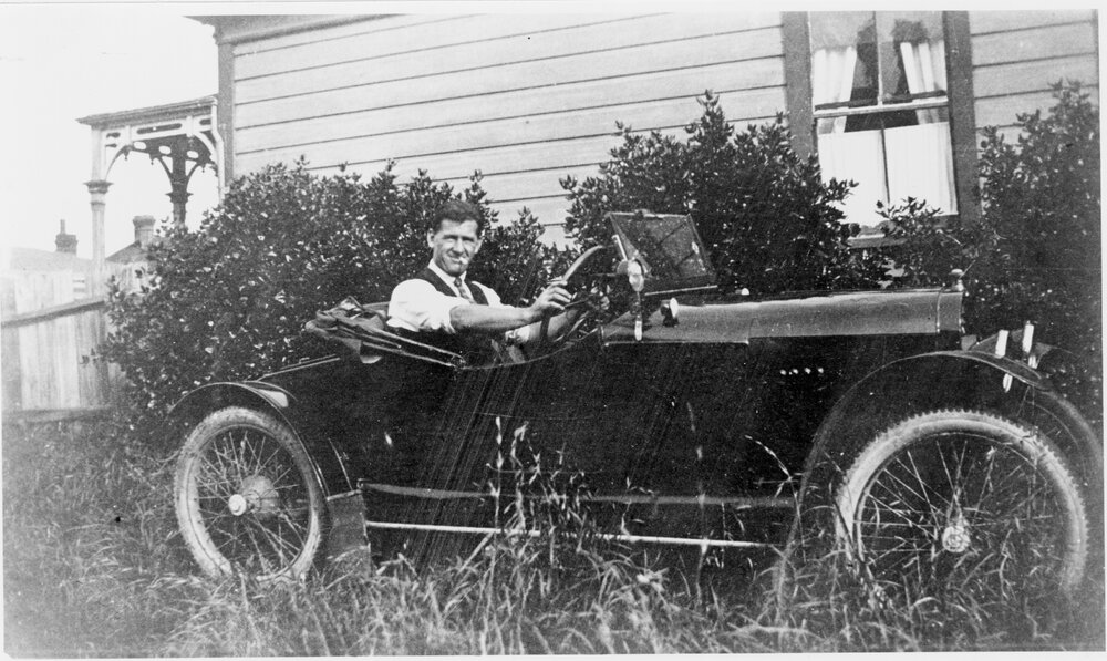 Car with B. Petersen at wheel