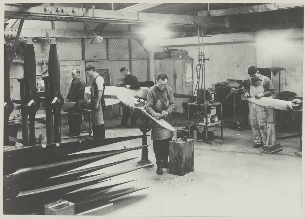 Todd Motors Petone: making aeroplane propellors W.W.II