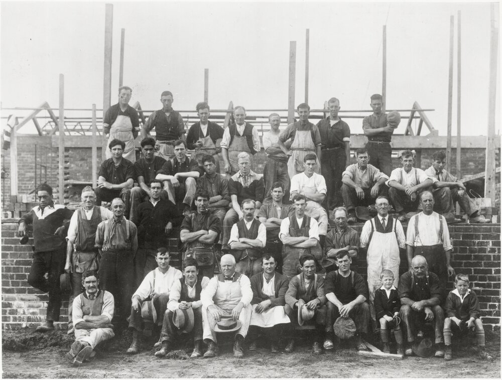 Gear Co. extensions: group of workers