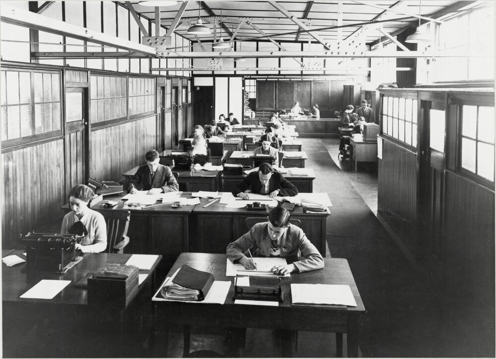 General Motors office staff