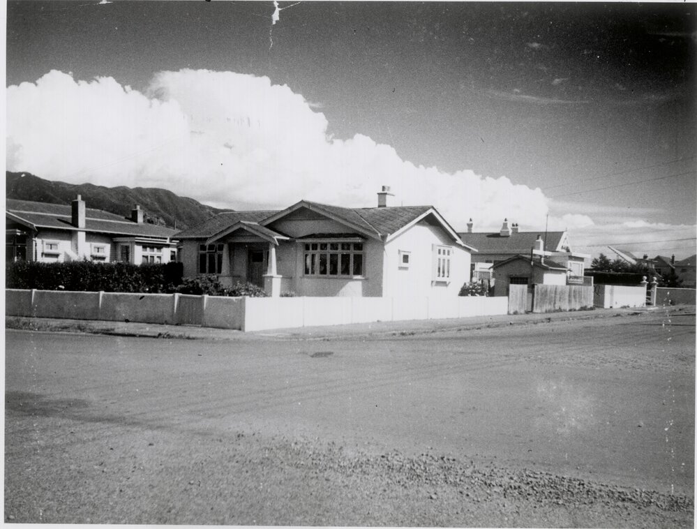 Kings Crescent and Cornwall Street