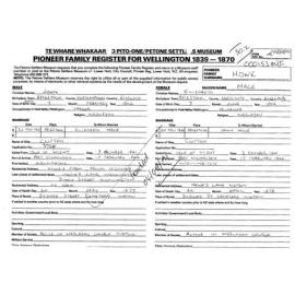 Pioneer Family Register : Howe