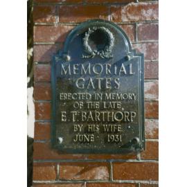 Barthorp Gates at Hutt Recreation Ground (eastern entrance) 