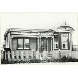 Unidentified house in Petone