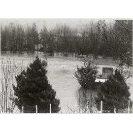 Floods in Wainuiomata 1985