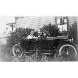 Car with B. Petersen at wheel