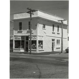 Shop on corner Jackson and Bolton Streets: [Midway Garden Centre]