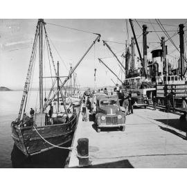 Petone Wharf with shipping