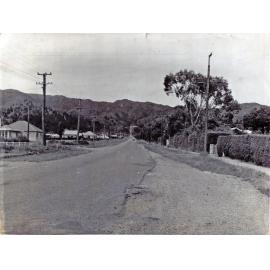 Stokes Valley Road in 1955