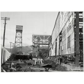 General Motors : alterations to the rear of the factory